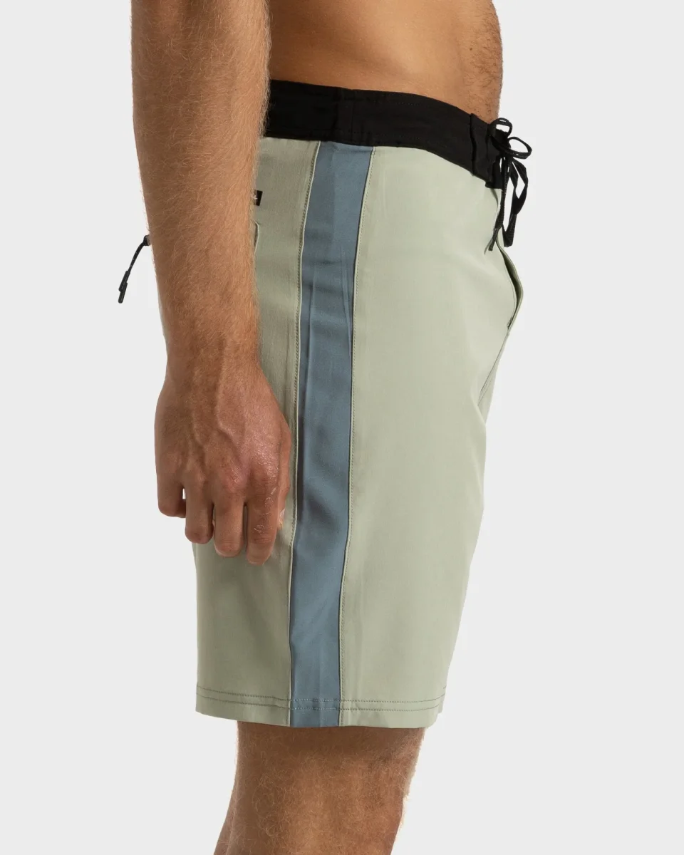Boardshort Rusty 20'' Mint Verde - Image 4